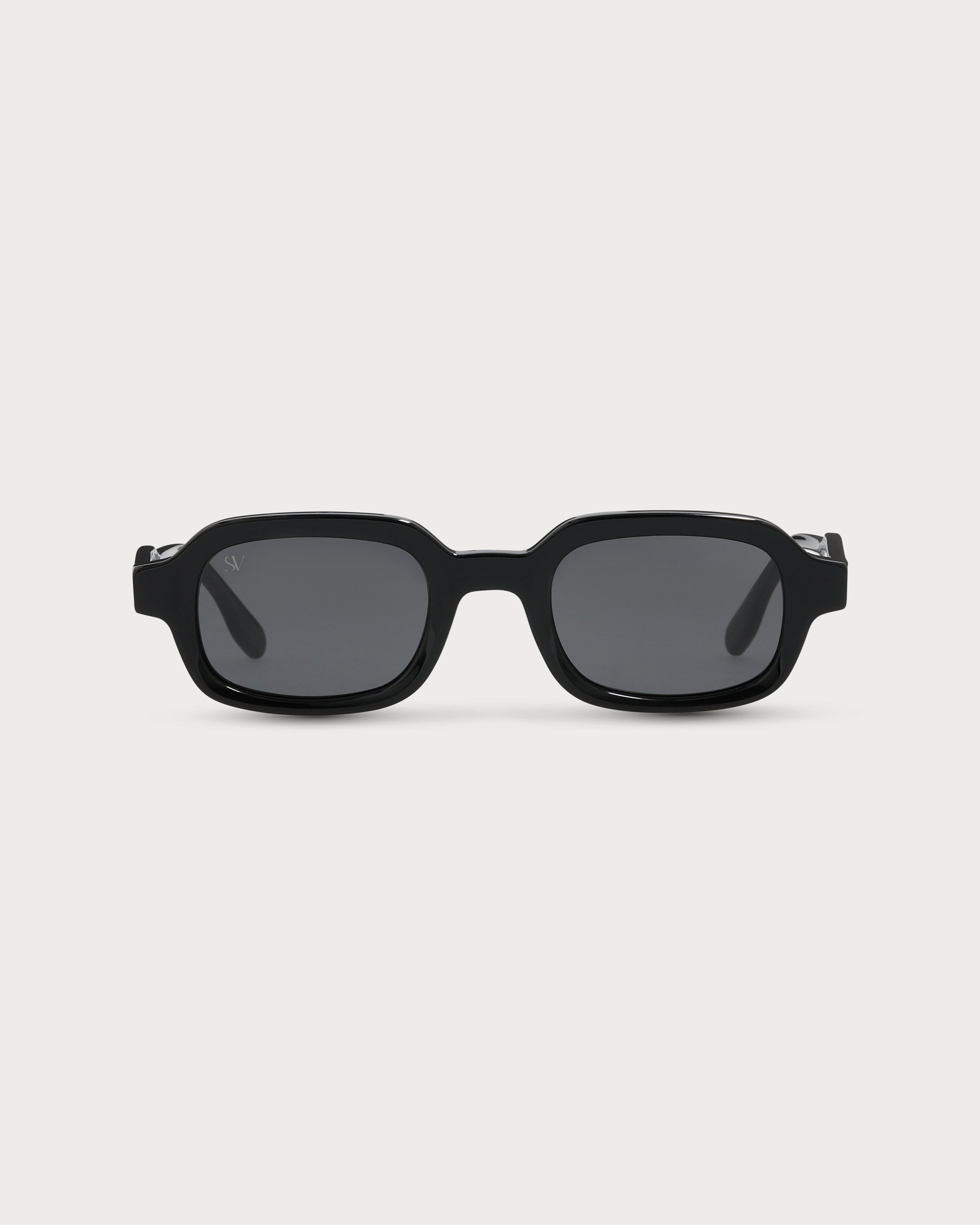IVY BLACK